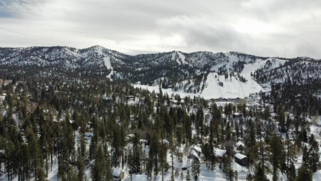 Custom Single Story Cabin With Jacuzzi Pool Table & Big Game Room With Arcade Games Big Bear Lake Exterior foto